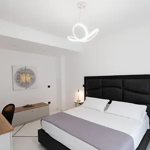 Real Chiaia Mergellina Hotel