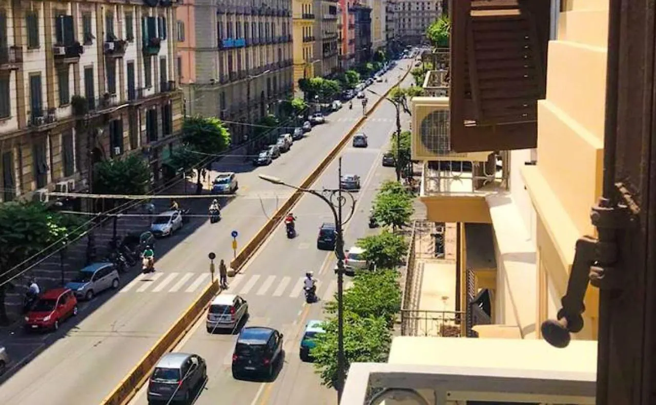 Residenza San Gennaro Ξενοδοχείο Νάπολη Πανσιόν